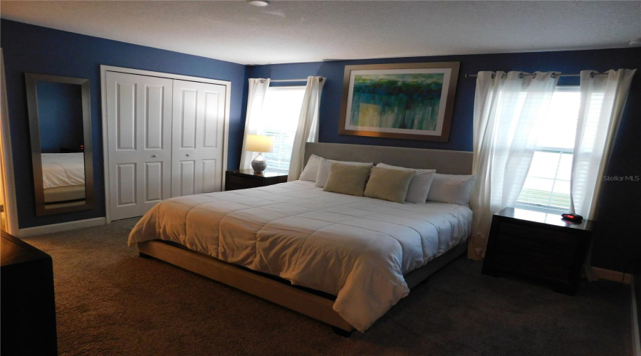 DAVENPORT, Florida 33896, 4 Bedrooms Bedrooms, ,3 BathroomsBathrooms,Residential,For Sale,DOGLEG,0,MFRS5126086