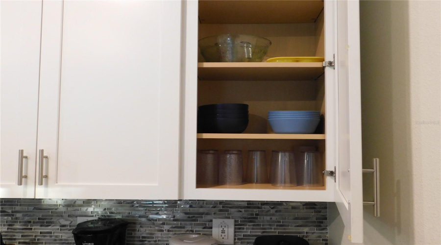 DAVENPORT, Florida 33896, 4 Bedrooms Bedrooms, ,3 BathroomsBathrooms,Residential,For Sale,DOGLEG,0,MFRS5126086