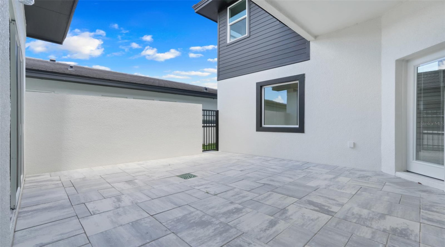 DAVENPORT, Florida 33837, 4 Bedrooms Bedrooms, ,3 BathroomsBathrooms,Residential,For Sale,KENSINGTON,0,MFRO6373000