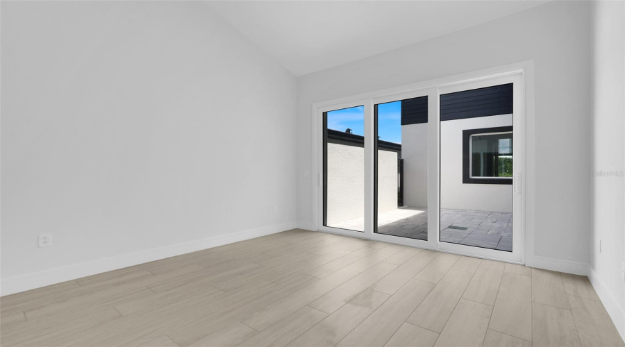 DAVENPORT, Florida 33837, 4 Bedrooms Bedrooms, ,3 BathroomsBathrooms,Residential,For Sale,KENSINGTON,0,MFRO6373000