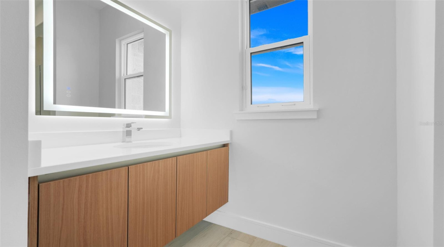 DAVENPORT, Florida 33837, 4 Bedrooms Bedrooms, ,3 BathroomsBathrooms,Residential,For Sale,KENSINGTON,0,MFRO6373000