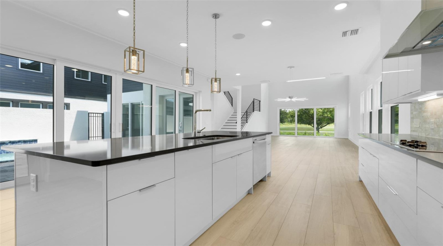 DAVENPORT, Florida 33837, 4 Bedrooms Bedrooms, ,3 BathroomsBathrooms,Residential,For Sale,KENSINGTON,0,MFRO6372980