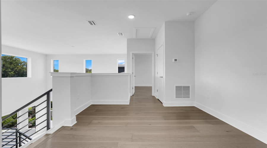 DAVENPORT, Florida 33837, 4 Bedrooms Bedrooms, ,3 BathroomsBathrooms,Residential,For Sale,KENSINGTON,0,MFRO6372980