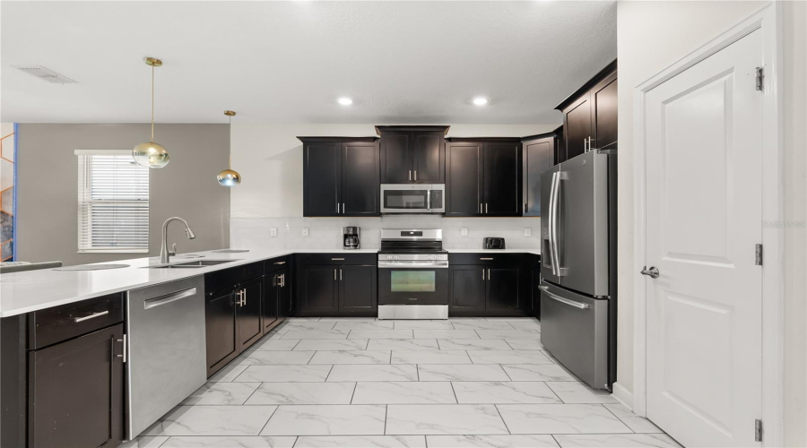 KISSIMMEE, Florida 34746, 9 Bedrooms Bedrooms, ,5 BathroomsBathrooms,Residential,For Sale,NARRATIVE,0,MFRO6328728