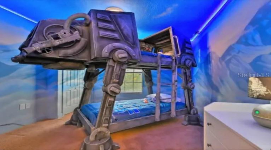 DAVENPORT, Florida 33896, 6 Bedrooms Bedrooms, ,6 BathroomsBathrooms,Residential,For Sale,THUNDERBIRD,0,MFRS5141508