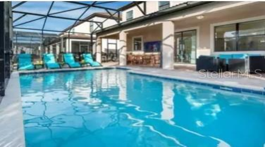 DAVENPORT, Florida 33896, 6 Bedrooms Bedrooms, ,6 BathroomsBathrooms,Residential,For Sale,THUNDERBIRD,0,MFRS5141508