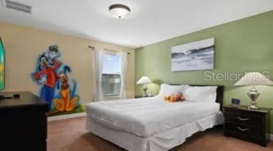 DAVENPORT, Florida 33896, 6 Bedrooms Bedrooms, ,6 BathroomsBathrooms,Residential,For Sale,THUNDERBIRD,0,MFRS5141508