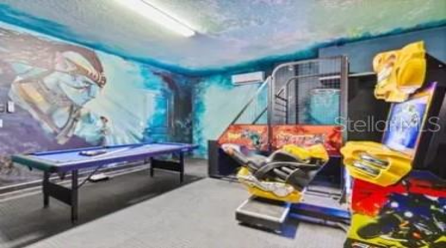 DAVENPORT, Florida 33896, 8 Bedrooms Bedrooms, ,5 BathroomsBathrooms,Residential,For Sale,OCEAN COURSE,0,MFRS5141603