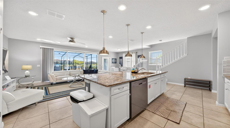 DAVENPORT, Florida 33837, 5 Bedrooms Bedrooms, ,4 BathroomsBathrooms,Residential,For Sale,OAK SPRING,0,MFRO6373223