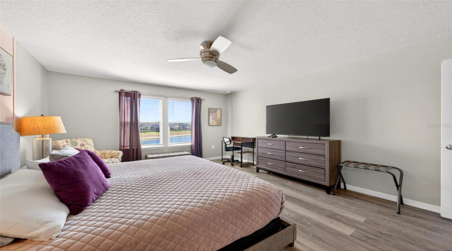 DAVENPORT, Florida 33837, 5 Bedrooms Bedrooms, ,4 BathroomsBathrooms,Residential,For Sale,OAK SPRING,0,MFRO6373223