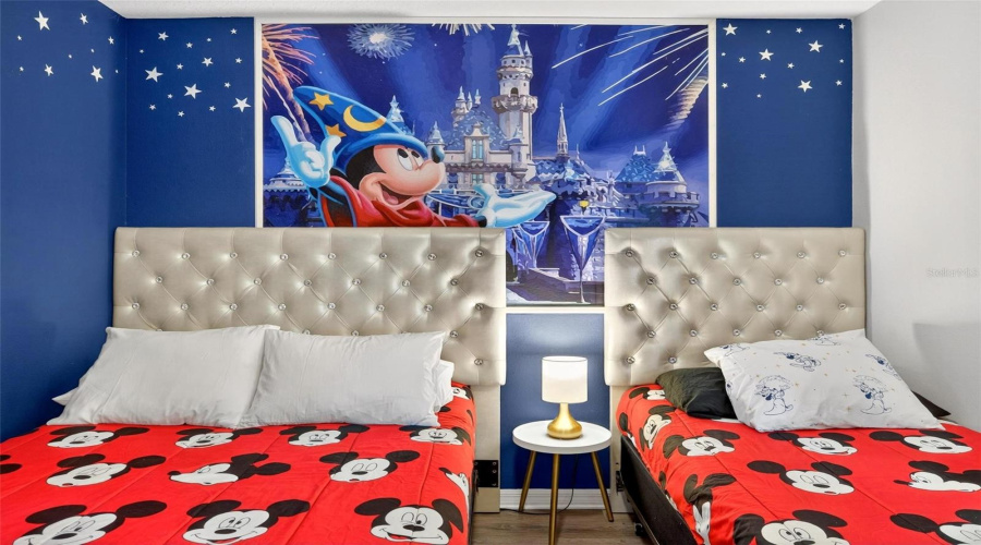 DAVENPORT, Florida 33837, 5 Bedrooms Bedrooms, ,4 BathroomsBathrooms,Residential,For Sale,OAK SPRING,0,MFRO6373223