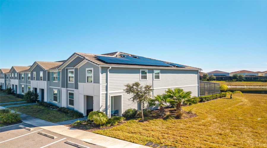 DAVENPORT, Florida 33837, 5 Bedrooms Bedrooms, ,4 BathroomsBathrooms,Residential,For Sale,OAK SPRING,0,MFRO6373223