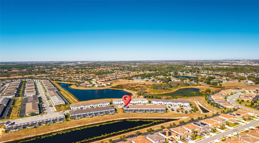 DAVENPORT, Florida 33837, 5 Bedrooms Bedrooms, ,4 BathroomsBathrooms,Residential,For Sale,OAK SPRING,0,MFRO6373223