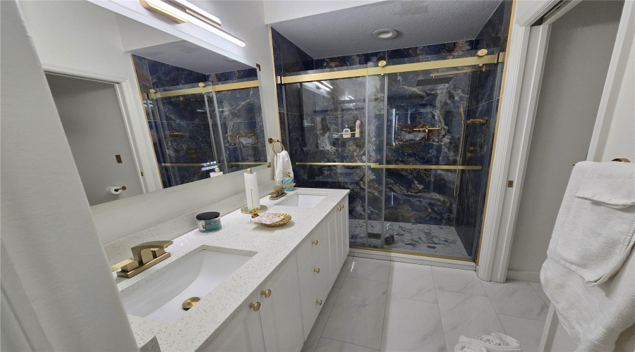 DAVENPORT, Florida 33897, 3 Bedrooms Bedrooms, ,2 BathroomsBathrooms,Residential,For Sale,BRUNELLO,0,MFRS5141160