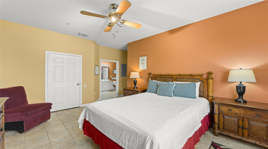 KISSIMMEE, Florida 34747, 3 Bedrooms Bedrooms, ,2 BathroomsBathrooms,Residential,For Sale,COMROW,0,MFRO6373228