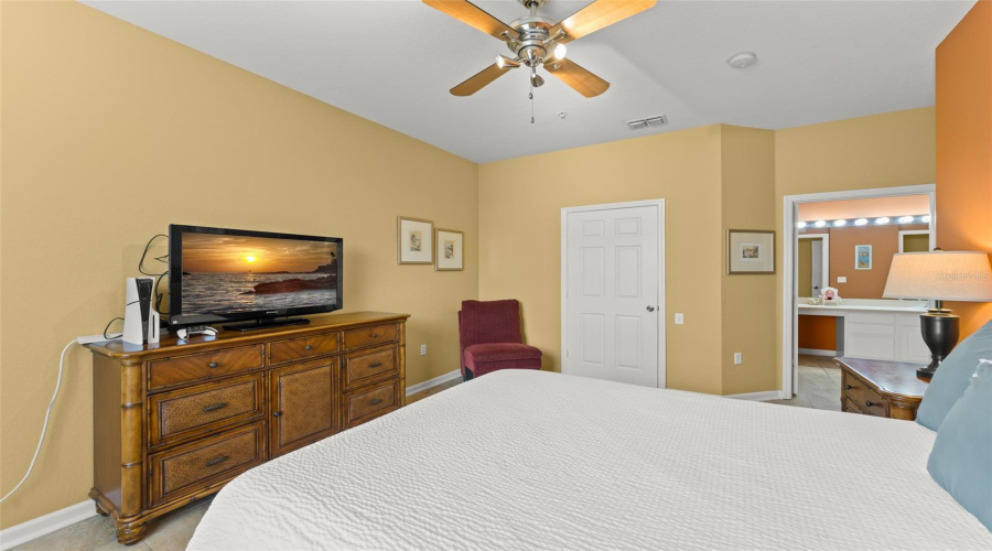 KISSIMMEE, Florida 34747, 3 Bedrooms Bedrooms, ,2 BathroomsBathrooms,Residential,For Sale,COMROW,0,MFRO6373228