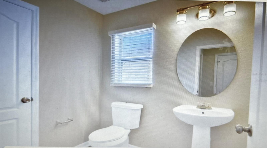 DAVENPORT, Florida 33897, 4 Bedrooms Bedrooms, ,2 BathroomsBathrooms,Residential,For Sale,ASTER,0,MFRO6373213