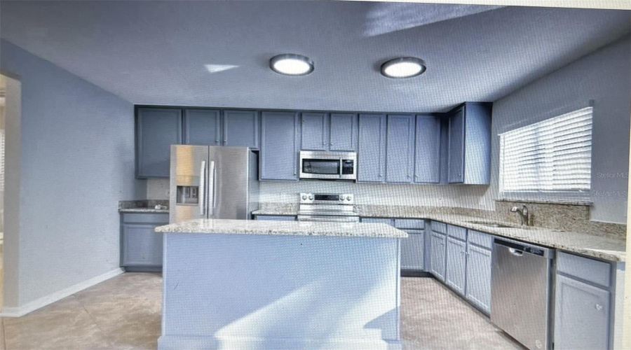 DAVENPORT, Florida 33897, 4 Bedrooms Bedrooms, ,2 BathroomsBathrooms,Residential,For Sale,ASTER,0,MFRO6373213