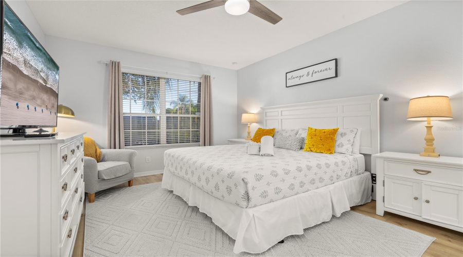 DAVENPORT, Florida 33837, 5 Bedrooms Bedrooms, ,4 BathroomsBathrooms,Residential,For Sale,YELLOW SNAPDRAGON,0,MFRO6372322