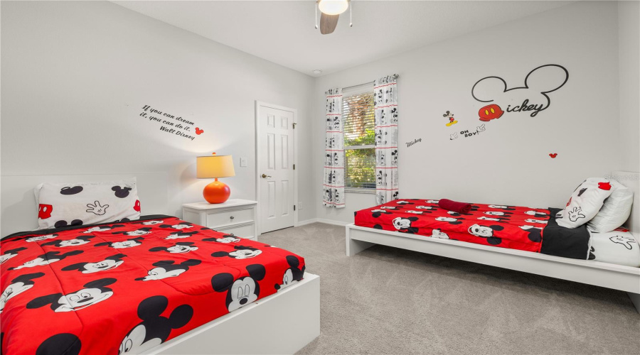 DAVENPORT, Florida 33837, 5 Bedrooms Bedrooms, ,4 BathroomsBathrooms,Residential,For Sale,YELLOW SNAPDRAGON,0,MFRO6372322