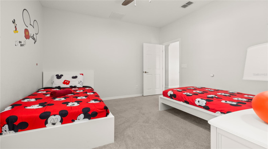 DAVENPORT, Florida 33837, 5 Bedrooms Bedrooms, ,4 BathroomsBathrooms,Residential,For Sale,YELLOW SNAPDRAGON,0,MFRO6372322