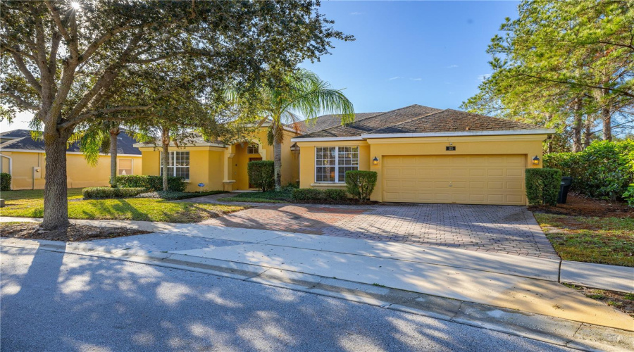 DAVENPORT, Florida 33837, 5 Bedrooms Bedrooms, ,4 BathroomsBathrooms,Residential,For Sale,YELLOW SNAPDRAGON,0,MFRO6372322