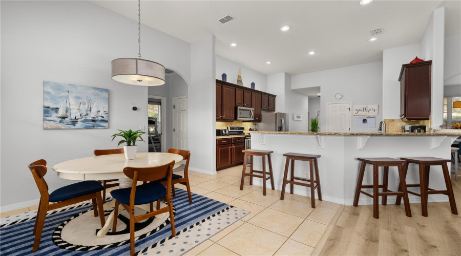 DAVENPORT, Florida 33837, 5 Bedrooms Bedrooms, ,4 BathroomsBathrooms,Residential,For Sale,YELLOW SNAPDRAGON,0,MFRO6372322