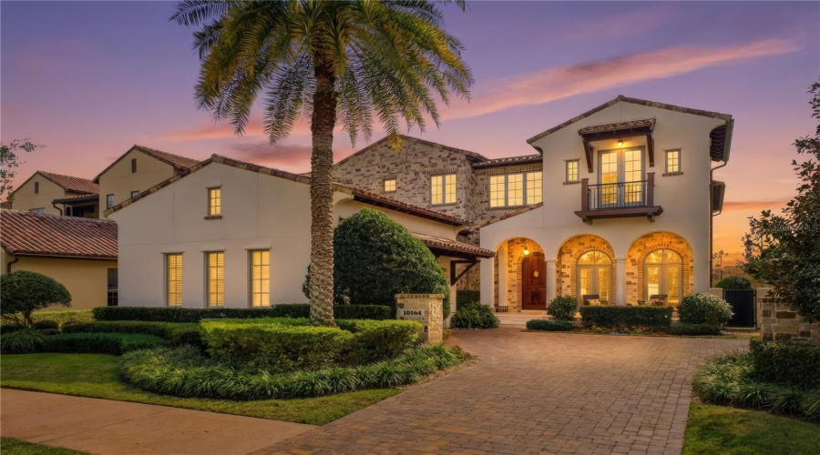 GOLDEN OAK, Florida 32836, 5 Bedrooms Bedrooms, ,5 BathroomsBathrooms,Residential,For Sale,CARTHAY,0,MFRO6373084