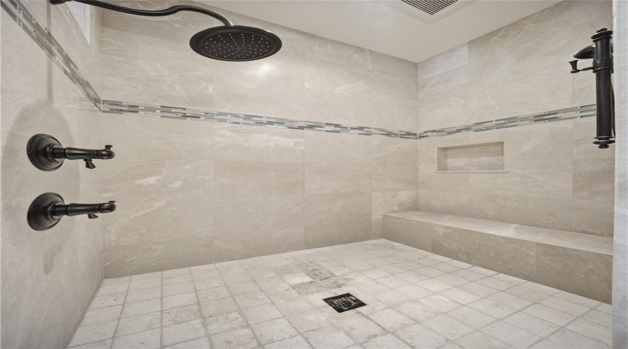 GOLDEN OAK, Florida 32836, 5 Bedrooms Bedrooms, ,5 BathroomsBathrooms,Residential,For Sale,CARTHAY,0,MFRO6373084