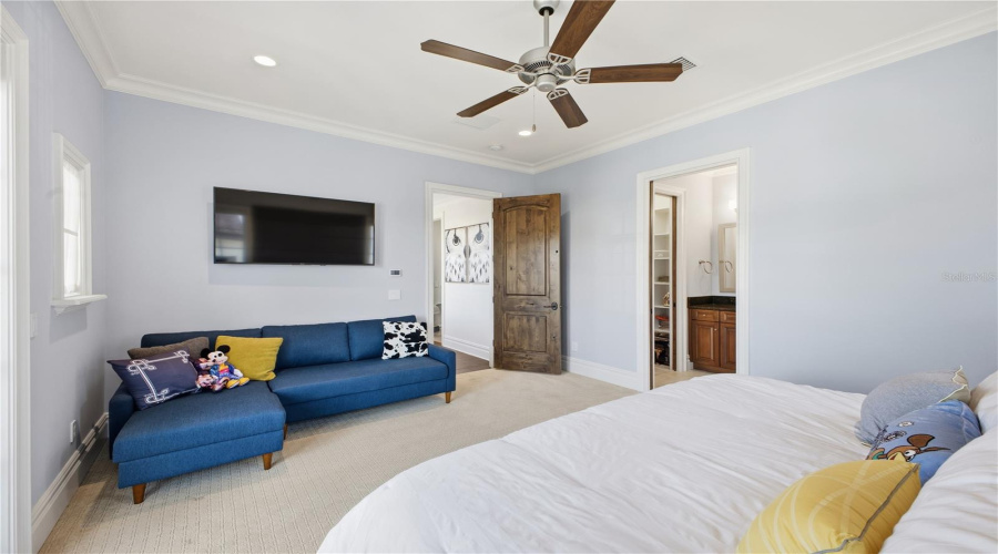 GOLDEN OAK, Florida 32836, 5 Bedrooms Bedrooms, ,5 BathroomsBathrooms,Residential,For Sale,CARTHAY,0,MFRO6373084