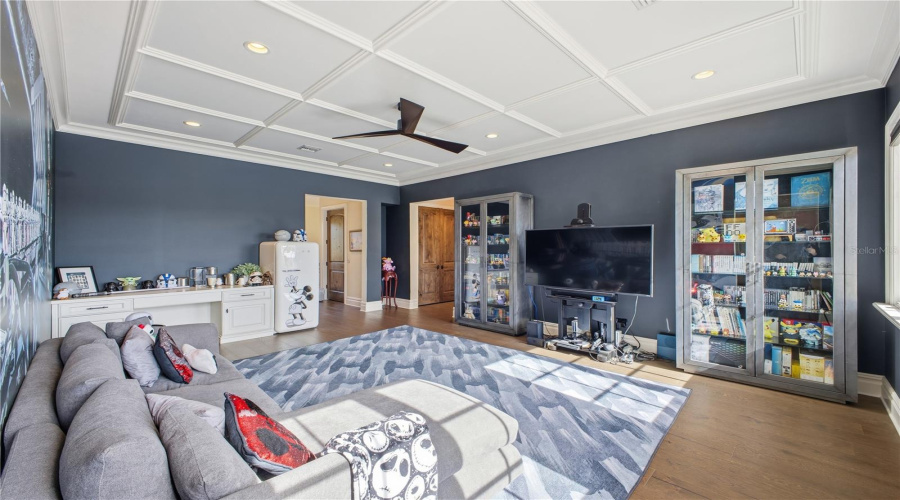 GOLDEN OAK, Florida 32836, 5 Bedrooms Bedrooms, ,5 BathroomsBathrooms,Residential,For Sale,CARTHAY,0,MFRO6373084