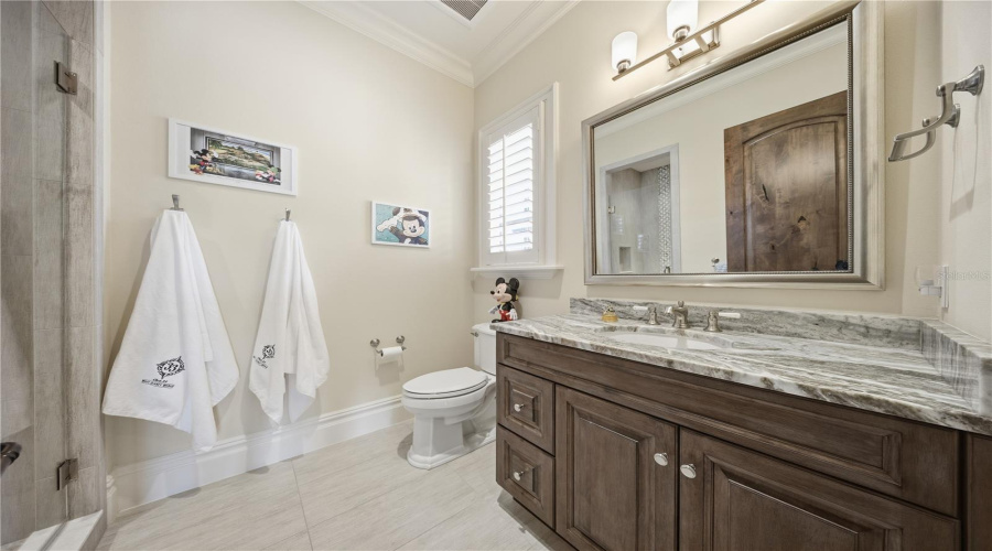 GOLDEN OAK, Florida 32836, 5 Bedrooms Bedrooms, ,5 BathroomsBathrooms,Residential,For Sale,CARTHAY,0,MFRO6373084