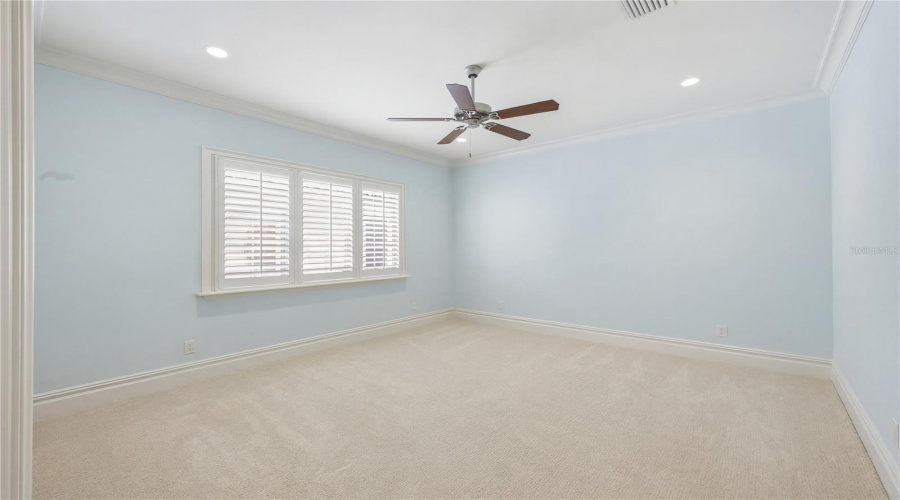 GOLDEN OAK, Florida 32836, 5 Bedrooms Bedrooms, ,5 BathroomsBathrooms,Residential,For Sale,CARTHAY,0,MFRO6373084