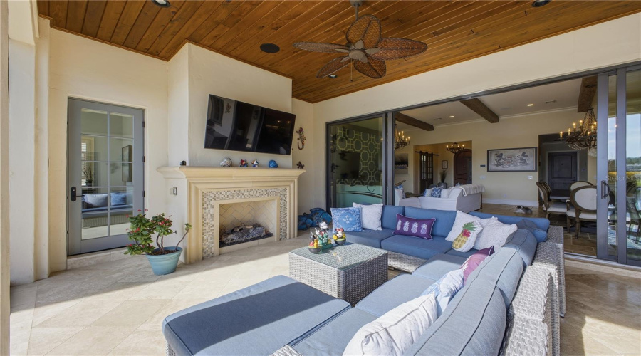 GOLDEN OAK, Florida 32836, 5 Bedrooms Bedrooms, ,5 BathroomsBathrooms,Residential,For Sale,CARTHAY,0,MFRO6373084