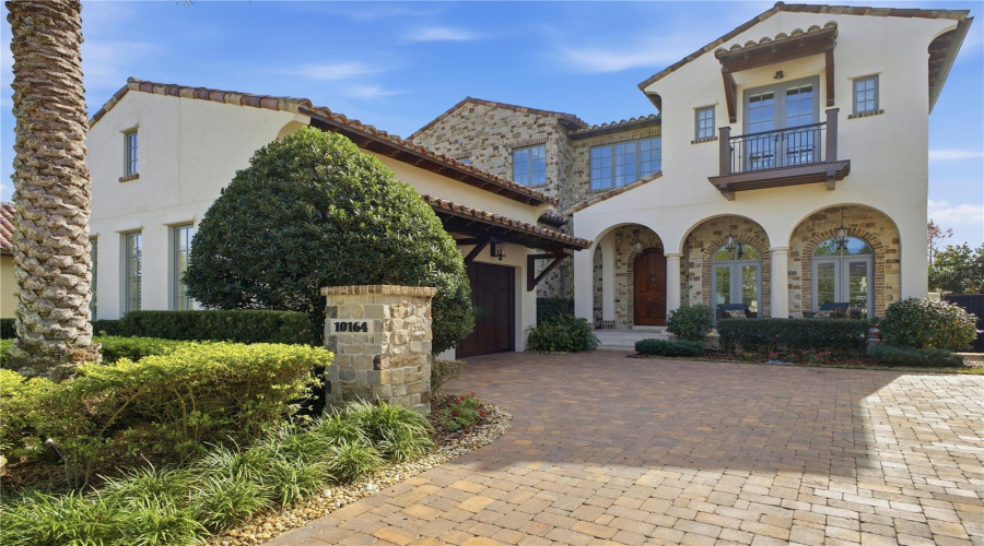 GOLDEN OAK, Florida 32836, 5 Bedrooms Bedrooms, ,5 BathroomsBathrooms,Residential,For Sale,CARTHAY,0,MFRO6373084