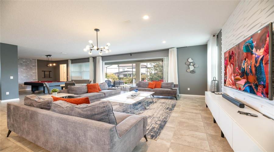 KISSIMMEE, Florida 34747, 9 Bedrooms Bedrooms, ,6 BathroomsBathrooms,Residential,For Sale,CAROLINE BAY,0,MFRS5141230