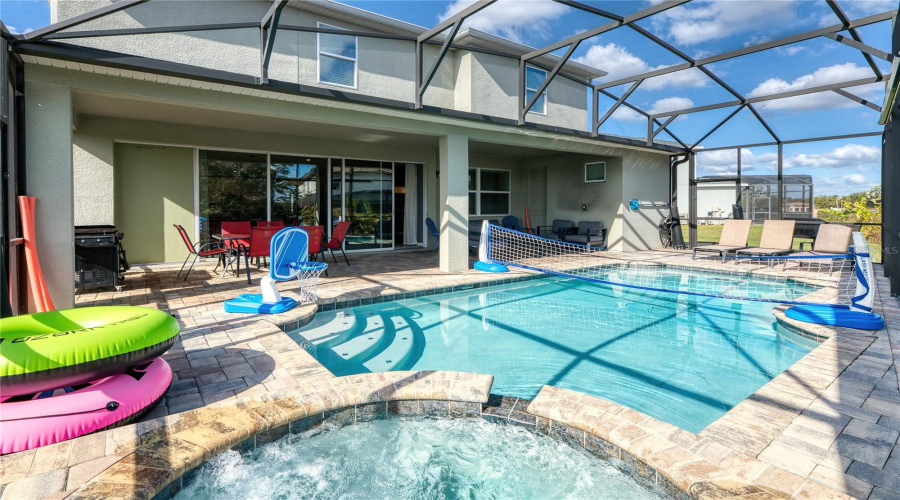 KISSIMMEE, Florida 34747, 9 Bedrooms Bedrooms, ,6 BathroomsBathrooms,Residential,For Sale,CAROLINE BAY,0,MFRS5141230