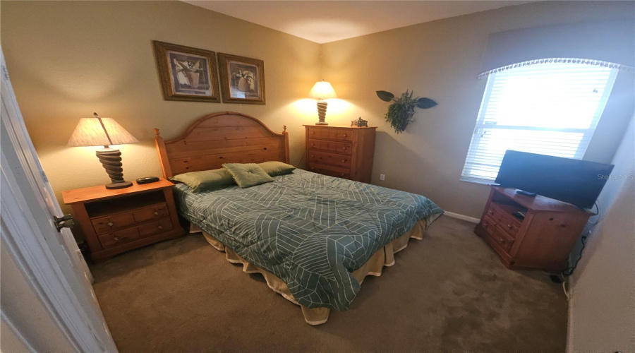 KISSIMMEE, Florida 34747, 6 Bedrooms Bedrooms, ,4 BathroomsBathrooms,Residential,For Sale,DINVILLE,0,MFRO6373177