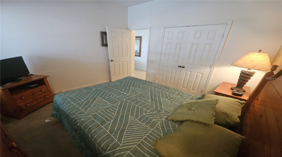 KISSIMMEE, Florida 34747, 6 Bedrooms Bedrooms, ,4 BathroomsBathrooms,Residential,For Sale,DINVILLE,0,MFRO6373177