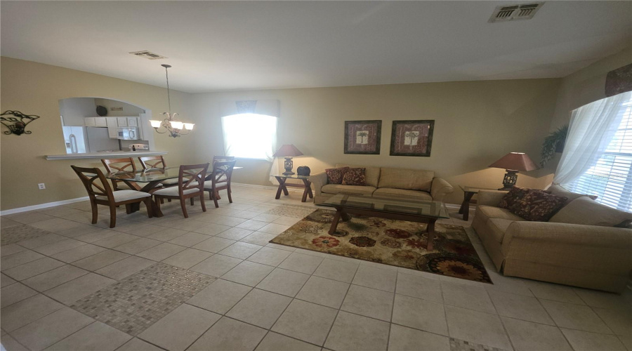KISSIMMEE, Florida 34747, 6 Bedrooms Bedrooms, ,4 BathroomsBathrooms,Residential,For Sale,DINVILLE,0,MFRO6373177