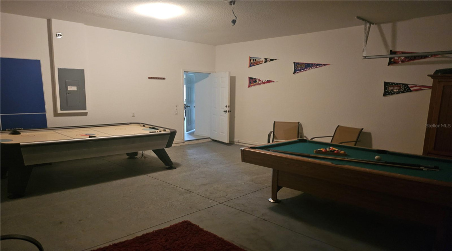 KISSIMMEE, Florida 34747, 6 Bedrooms Bedrooms, ,4 BathroomsBathrooms,Residential,For Sale,DINVILLE,0,MFRO6373177