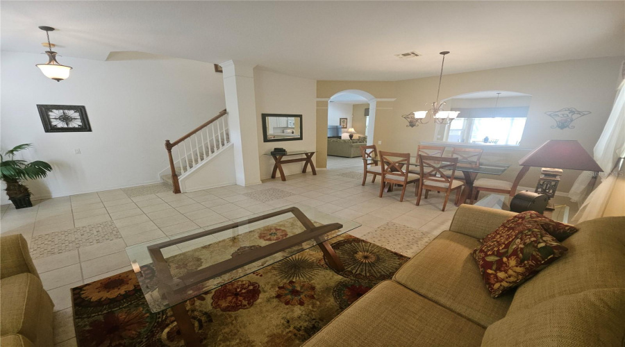 KISSIMMEE, Florida 34747, 6 Bedrooms Bedrooms, ,4 BathroomsBathrooms,Residential,For Sale,DINVILLE,0,MFRO6373177