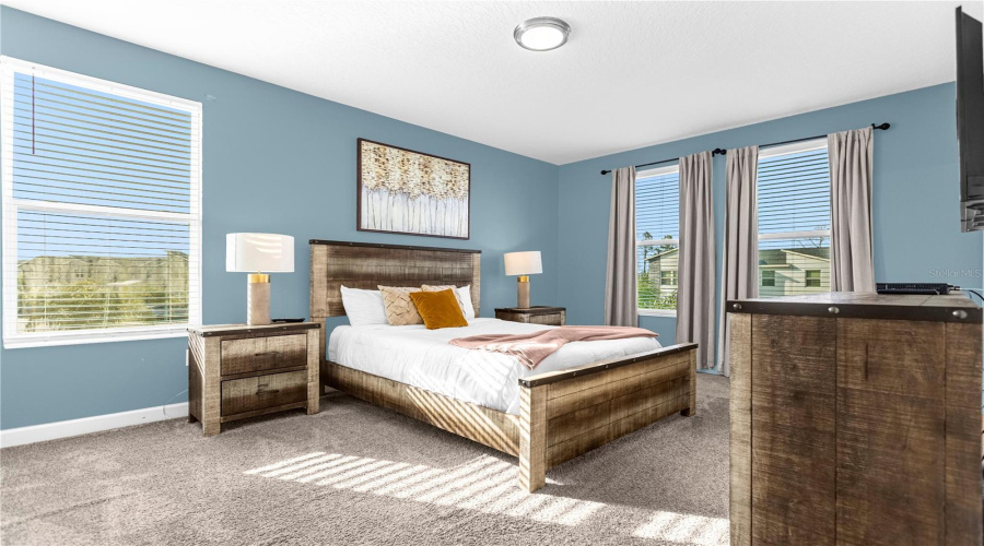 DAVENPORT, Florida 33896, 6 Bedrooms Bedrooms, ,5 BathroomsBathrooms,Residential,For Sale,CABOT CLIFFS,0,MFRO6373425