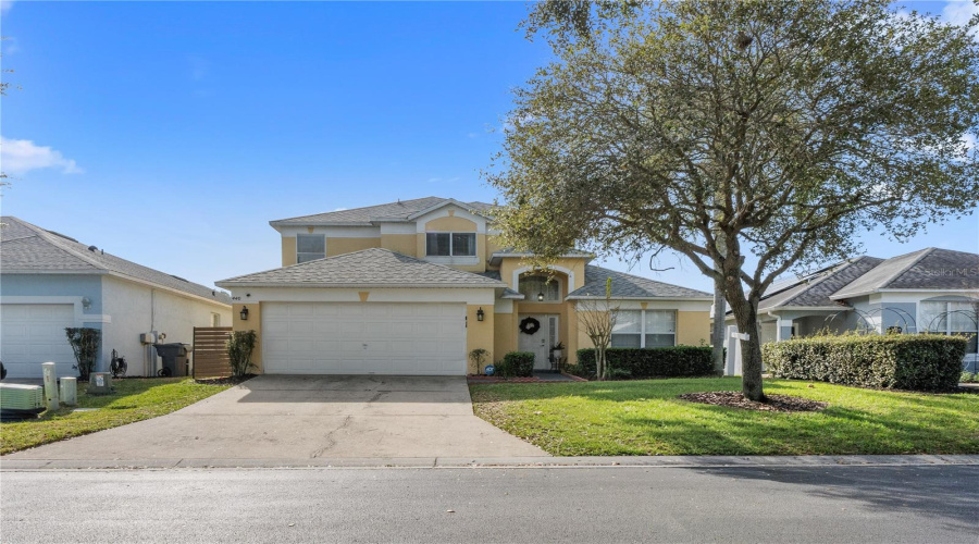 DAVENPORT, Florida 33897, 5 Bedrooms Bedrooms, ,3 BathroomsBathrooms,Residential,For Sale,LANGHAM,0,MFRO6372795