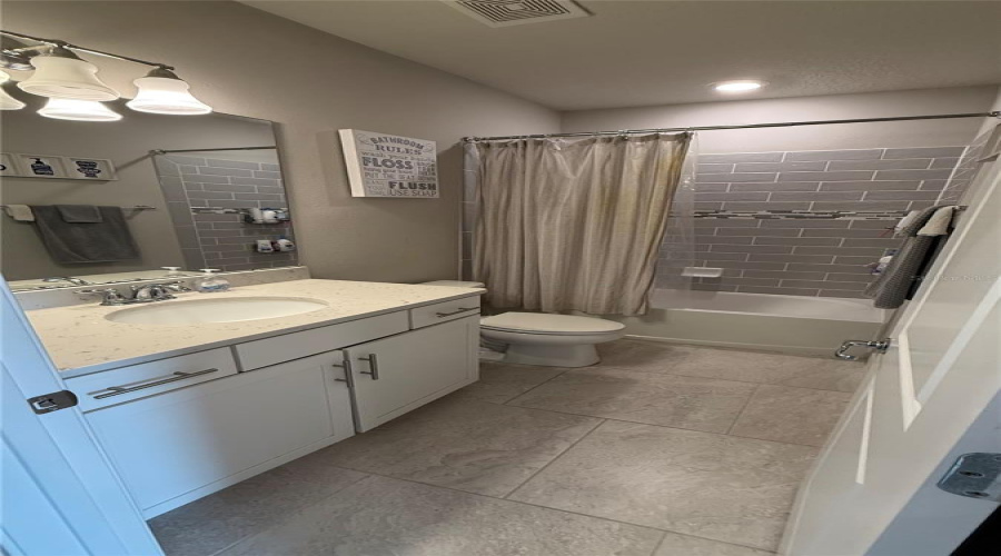 ORLANDO, Florida 32836, 4 Bedrooms Bedrooms, ,3 BathroomsBathrooms,Residential,For Sale,SWEET STAR,0,MFRO6373281