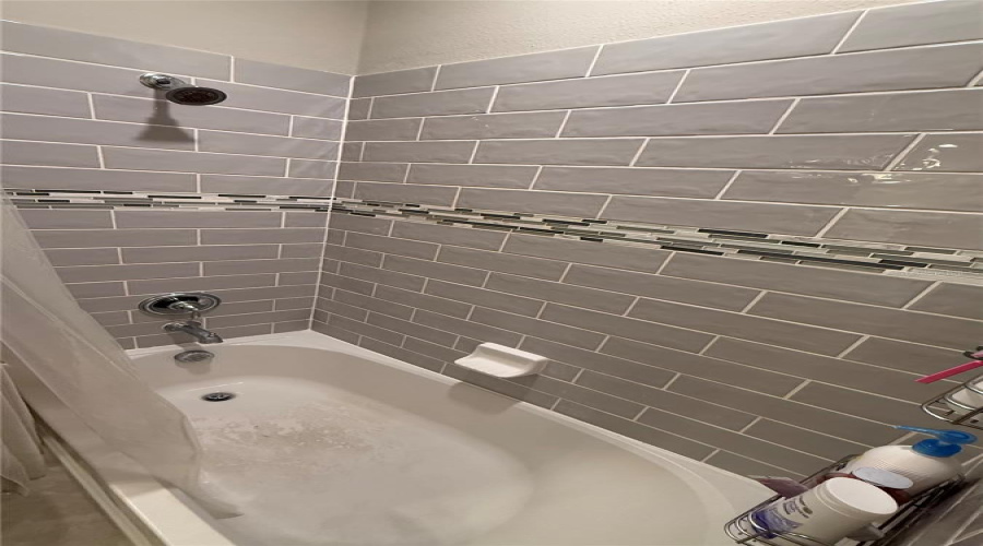 ORLANDO, Florida 32836, 4 Bedrooms Bedrooms, ,3 BathroomsBathrooms,Residential,For Sale,SWEET STAR,0,MFRO6373281