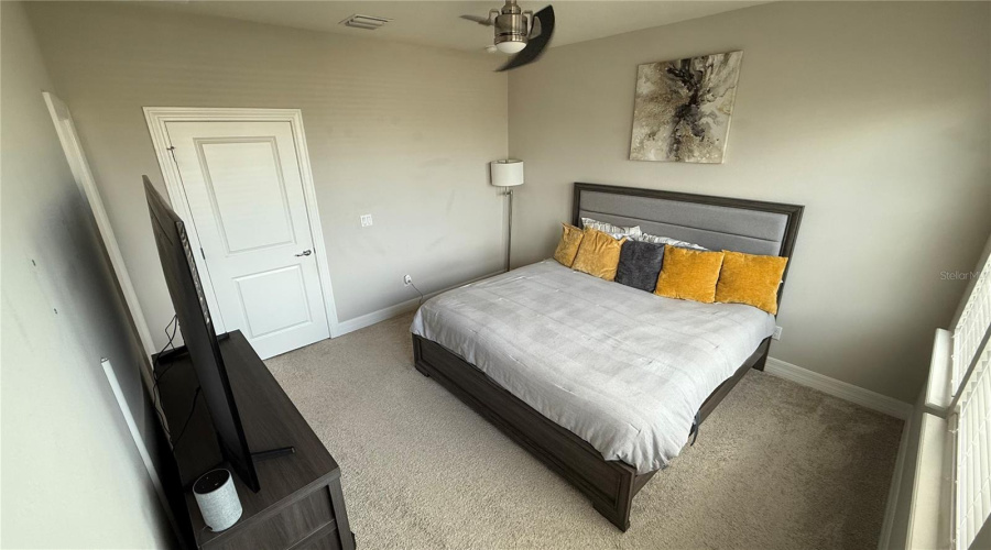 ORLANDO, Florida 32836, 4 Bedrooms Bedrooms, ,3 BathroomsBathrooms,Residential,For Sale,SWEET STAR,0,MFRO6373281