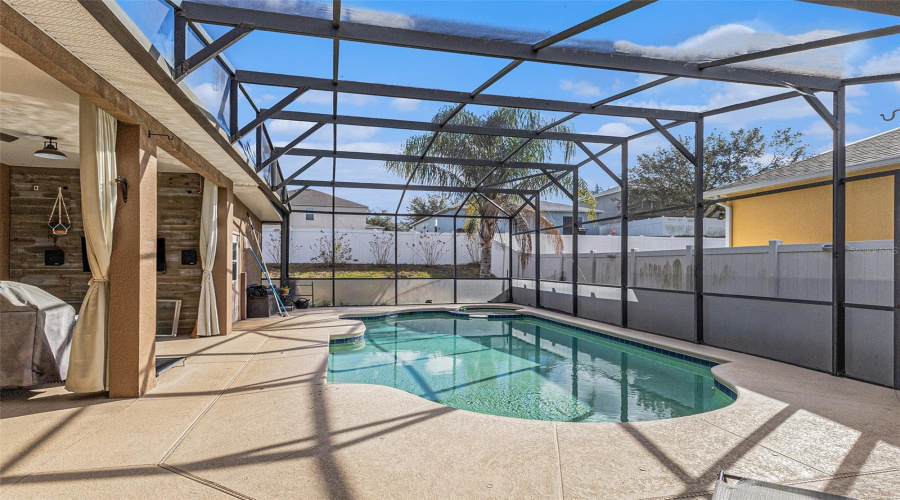 DAVENPORT, Florida 33897, 4 Bedrooms Bedrooms, ,4 BathroomsBathrooms,Residential,For Sale,COVENTRY,0,MFRO6373370