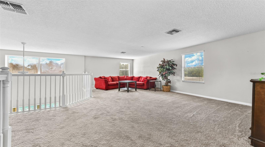 DAVENPORT, Florida 33837, 5 Bedrooms Bedrooms, ,4 BathroomsBathrooms,Residential,For Sale,ORANGE COSMOS,0,MFRL4958410