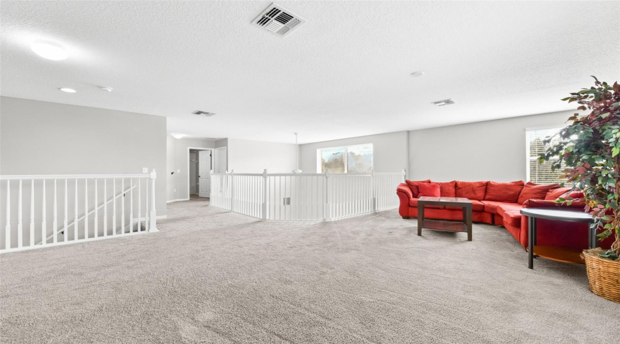 DAVENPORT, Florida 33837, 5 Bedrooms Bedrooms, ,4 BathroomsBathrooms,Residential,For Sale,ORANGE COSMOS,0,MFRL4958410